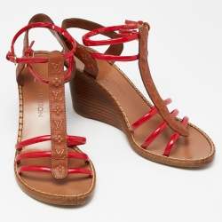 Louis Vuitton Brown/Red Monogram Embossed Leather and Patent T-Strap Wedge Sandals Size 37.5