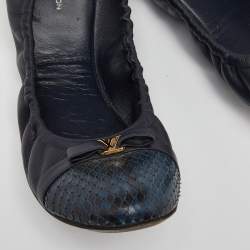 Pre Owned Louis Vuitton Blue Leather and Python Elba Scrunch Ballet Flats Size 39