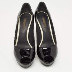 مملوكة مسبقًا حذاء كعب عالي لوي فيتون مقدمة مفتوحة جلد لامع أسود نعل سميك مقاس 37