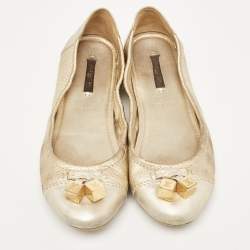 مملوكة مسبقًا Louis Vuitton Metallic Gold Leather Oxford Ballet Flats Size 38.5