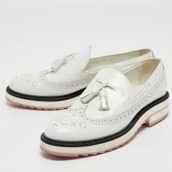 مملوكة مسبقًا Louis Vuitton White Leather Slip On Loafers Size 37