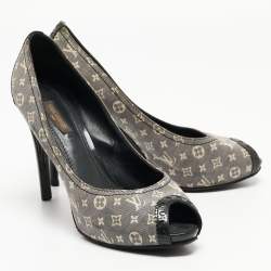 Louis Vuitton Grey/Green Canvas Peep Toe  Romance Pumps Size 38