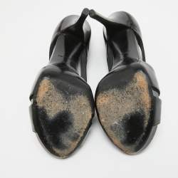 مملوكة مسبقًا Louis Vuitton Black Patent Lock It Cutout Peep Toe Pumps Size 39