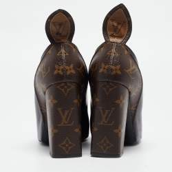 Pre Owned Louis Vuitton Black Leather and Monogram Canvas Rodeo Queen Pumps Size 40