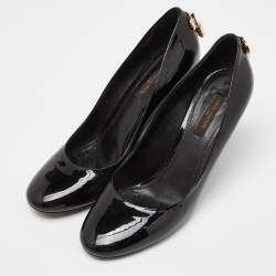 Louis Vuitton Black Patent Leather Lock It Round Toe Pumps Size 38