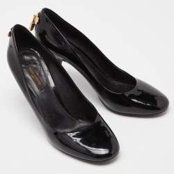 Louis Vuitton Black Patent Leather Lock It Round Toe Pumps Size 38