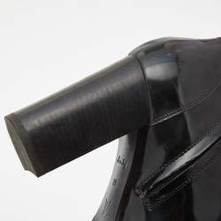 Pre Owned Louis Vuitton Black Patent and Fur Star Trail Ankle Boots Size 39
