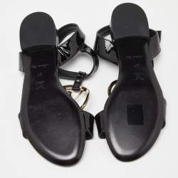 Pre Owned Louis Vuitton Black Patent Leather Carioca Logo Detail Flat Sandals Size 37