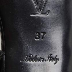 Pre Owned Louis Vuitton Black Patent Leather Carioca Logo Detail Flat Sandals Size 37