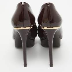مملوكة مسبقًا Louis Vuitton Burgundy Patent Leather Eyeline Peep Toe Pumps Size 34