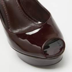 مملوكة مسبقًا Louis Vuitton Burgundy Patent Leather Eyeline Peep Toe Pumps Size 34