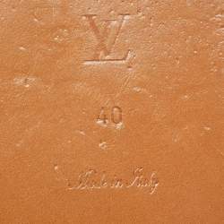 Louis Vuitton Cream Monogram Embossed Leather Flat Slides Size 40
