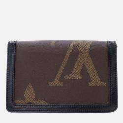 Louis Vuitton Monogram Giant Reverse Dauphine