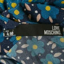 مملوكة مسبقًا فستان ماكسي بطبعة زهور زرقاء كريب بثنيات لوف موسكينو مقاس صغير (سمول)