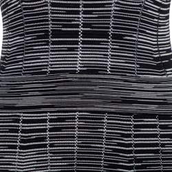 مملوكة مسبقًا فستان أم ميزوني متوسط الطول فضفاض تريكو مونوكروم مقاس متوسط