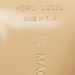 مملوكة مسبقًا صندل ماك أند ماك بي في سي وجلد وردي مزخرف كريستال مقدمة مدببة بحزام للكاحل مقاس 39