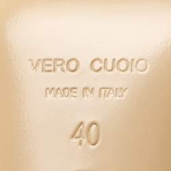 Pre Owned Mach & Mach White Satin Triple Heart Pumps Size 40