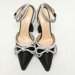 مملوكة مسبقًا Mach & Mach Black Satin Double Bow Crystal Embellished Platform Pumps Size 40