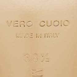مملوكة مسبقًا حذاء كعب عالي ماتش أند ماتش ساتان وردي فاتح / فضي مزدوج القوس مرصع كريستال مقاس 38.5