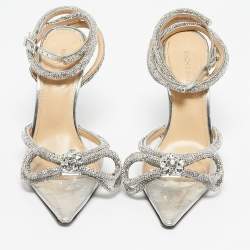 مملوكة مسبقًا صندل ماخ أند ماخ فضي من الجلد وبي في سي مزين بالكريستال مع حزام للكاحل مقاس 39.5