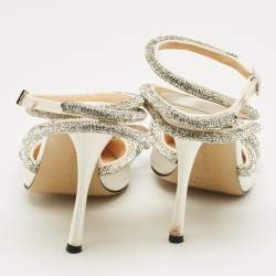 مملوكة مسبقًا حذاء كعب عالي ماتش أند ماتش ساتان وردي فاتح / فضي مزدوج القوس مرصع كريستال مقاس 38.5