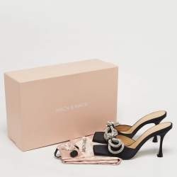 Pre Owned صندل مفتوح ماك أند ماك جلد لامع أحمر مع فيونكة مزدوجة مرصّعة بالكريستال مقاس 40.5