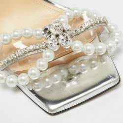 Pre Owned صندل ماك أند ماك جلد فضي مع كريستالات ولؤلؤ صناعي مُزخرف مع رباط للكاحل مقاس 39