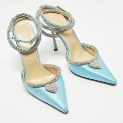 Pre Owned حذاء كعب عالي ماك & ماك ساتان كريمي مزخرف بالكريستال على شكل قلب مقاس 39