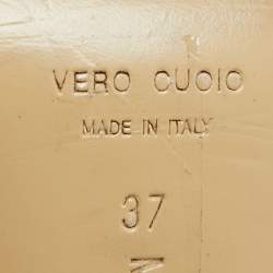 مملوكة مسبقًا Mach & Mach Transparent PVC Crystal Embellished Carrie Mules Size 37