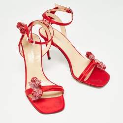 مملوكة مسبقًا Mach & Mach Red Satin Tulip Crystals Ankle Strap Sandals Size 39