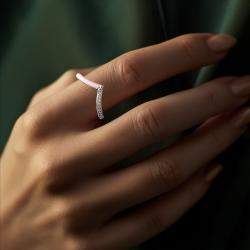 Pre Owned Light Pink Ceramic Chevron Style Sterling Silver Lab Grown Diamond Ring US 7