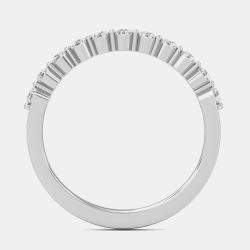 مملوكة مسبقًا 14K White Gold Round 11Stones Band (1/3 ctw) US 7