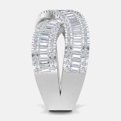 14K White Gold Baguette Fashion Band (2.30 ctw) US 7