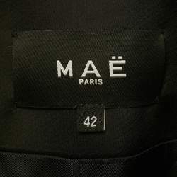 مملوكة مسبقًا فستان M.A.E أسود ساتان مزدوج الصدر بليسي ماكسي كبير جداً