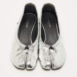 Pre Owned Maison Martin Margiela Silver Metallic Cracked Leather Tabi Pumps Size 39