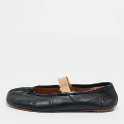 مملوكة مسبقًا Maison Martin Margiela Tabi Size 39.5 Black Leather Mary jane Ballet Flats