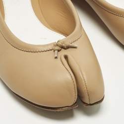 Pre Owned Maison Martin Margiela Tabi Size 36 Beige Leather Ballet Flats