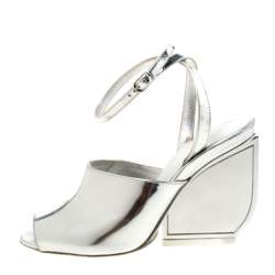 Pre Owned Maison Martin Margiela Silver Patent Leather Mirror Heel Ankle Strap Sandals Size 35