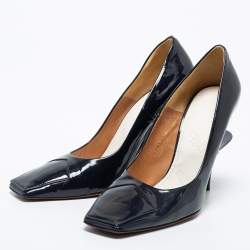 Pre Owned Maison Martin Margiela Dark Blue Patent Leather Cut Out Heel Pumps Size 39