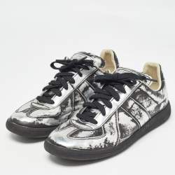 Pre Owned Maison Martin Margiela Silver/Black Leather Replica Sneakers Size 39
