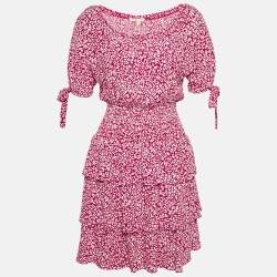 مملوكة مسبقًا فستان ميني بأكتاف مكشوفة مع طبقات مطبوع بنقشة حيوانات باللون الأحمر من ماج كريب مقاس صغير