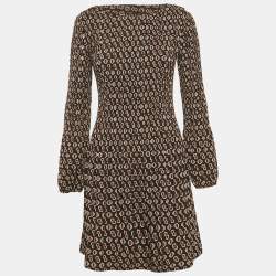 مملوكة مسبقًا فستان ميني بشعار مطبوع من ماج أسود بكريب مجعد مقاس متوسط