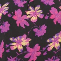 مملوكة مسبقًا بلوزة ماج سوداء بطبعة زهور بكُم منتفخ كريب مقاس كبير - لارج