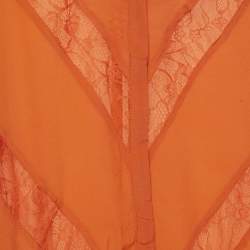 مملوكة مسبقًا قميص ماج حرير برتقالي بتفاصيل دانتيل مقاس صغير جداً - إكس سمول