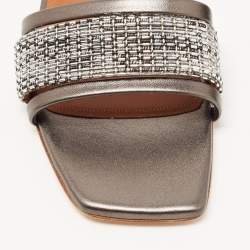 Pre Owned حذاء سلايدز فلات مالون سولييه دمي قماش وجلد فضي/ رمادي ميتالك مقاس 41