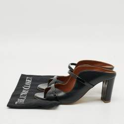 مملوكة مسبقًا Malone Souliers Norah Size 38 Black Patent and Leather Slide Sandals