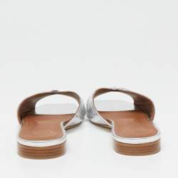 مملوكة مسبقًا Malone Souliers Metallic Silver Croc Embossed Leather Perla  Flat Sandals Size 38.5