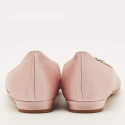 مملوكة مسبقًا حذاء باليرينا فلات مانولو بلانيك هانغيسي مرصع بالكريستال ساتان وردي مقاس 38