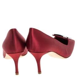 Pre Owned Manolo Blahnik Red Satin Crystal Embellished Repipe Pumps Size 37.5