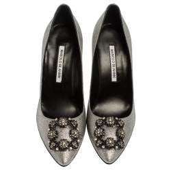 مملوكة مسبقًا Manolo Blahnik Silver Lurex Hangisi Pointed Toe Pumps Size 38.5